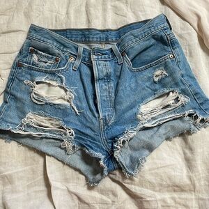 Levi’s 501 short size 29